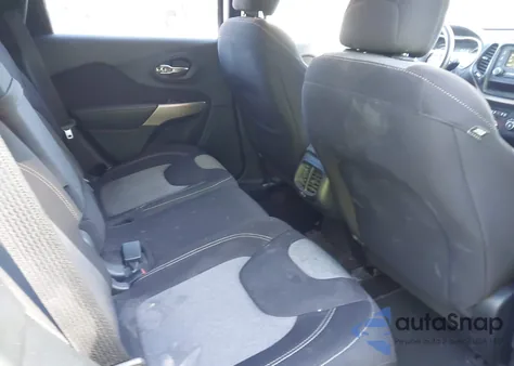 2018 Jeep Cherokee Latitude из США, поврежденный, VIN 1C4PJMCX4JD506193